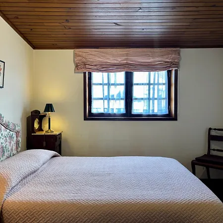 Vila Casa De Com Piscina Árvore